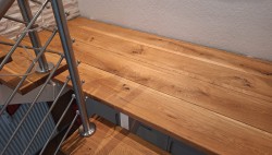 Kundenprojekt: Treppenpodest aus Eiche!